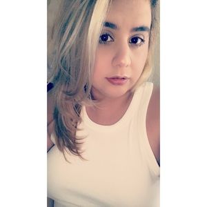 Meet your Posher, Chantelle